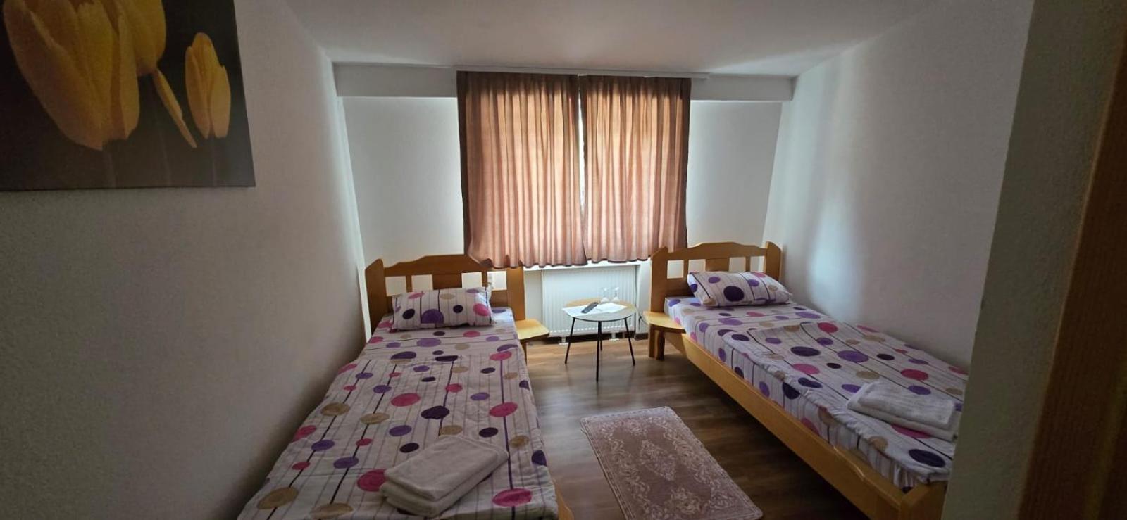 Motel "Kula" Цазин Экстерьер фото