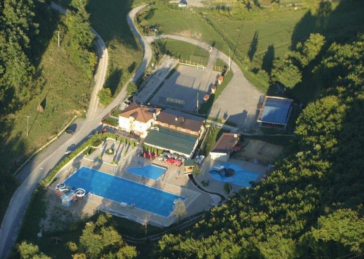 Motel "Kula" Цазин Экстерьер фото